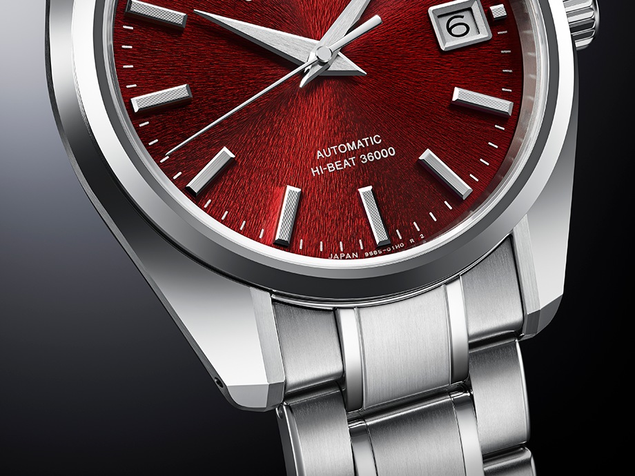 Grand Seiko SBGH345, dettaglio del quadrante rosso a raggiera