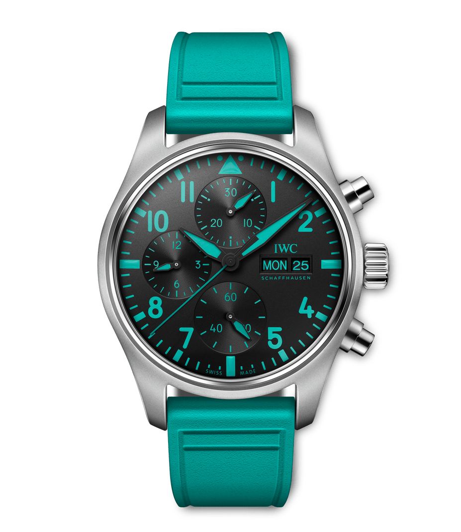 IWC Pilot’s Watch Chronograph 41 Mercedes-AMG PETRONAS IW388108, vista frontale con quadrante nero e dettagli verde Petronas