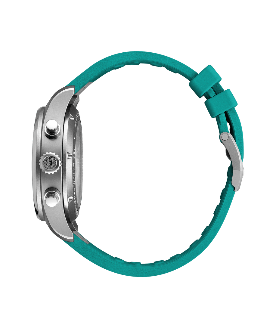 Profilo della cassa in titanio e del cinturino verde dell'IWC Pilot’s Watch Chronograph 41 Mercedes-AMG PETRONAS IW388108
