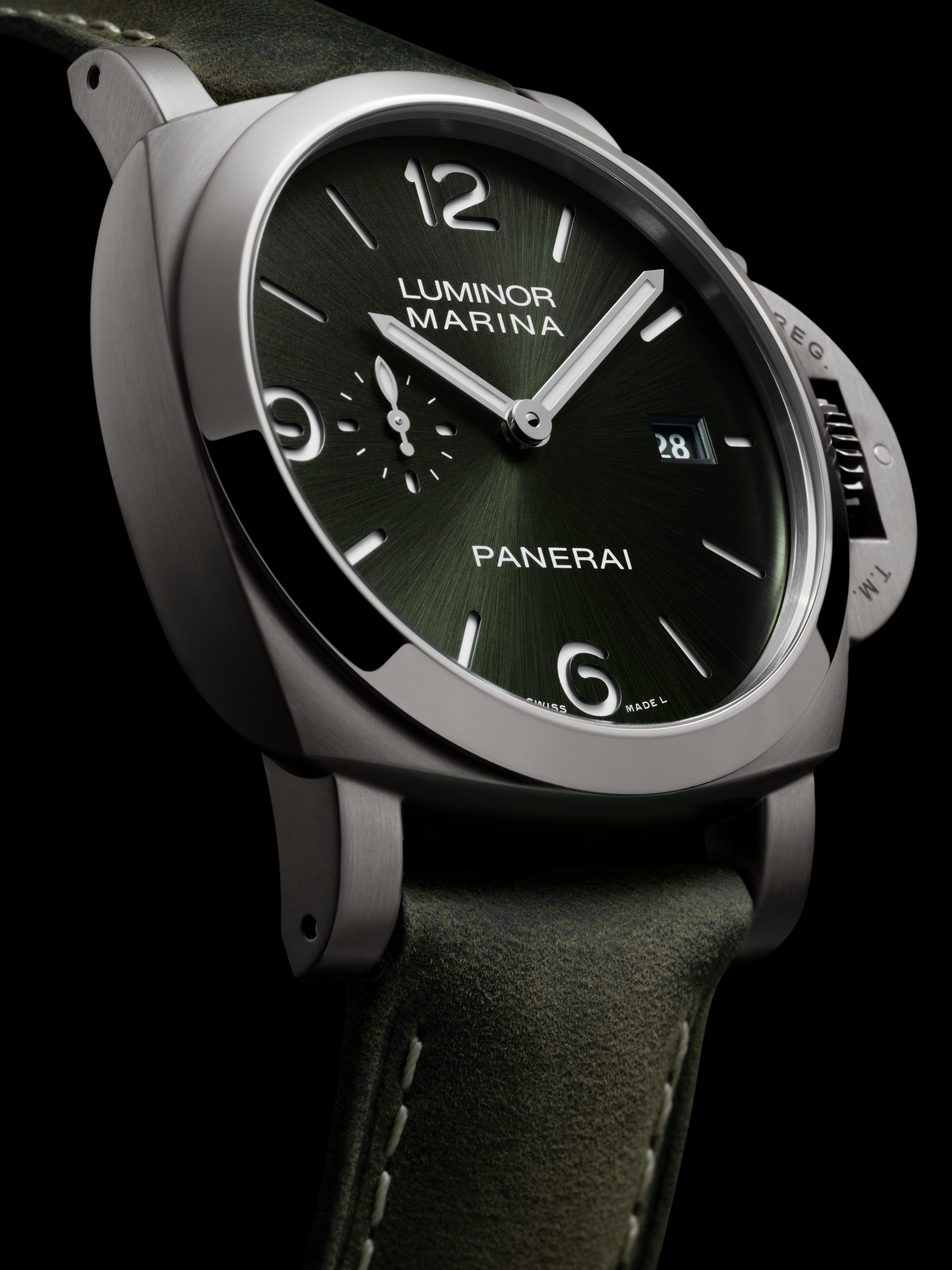 Panerai Luminor Marina PAM03325, vista frontale