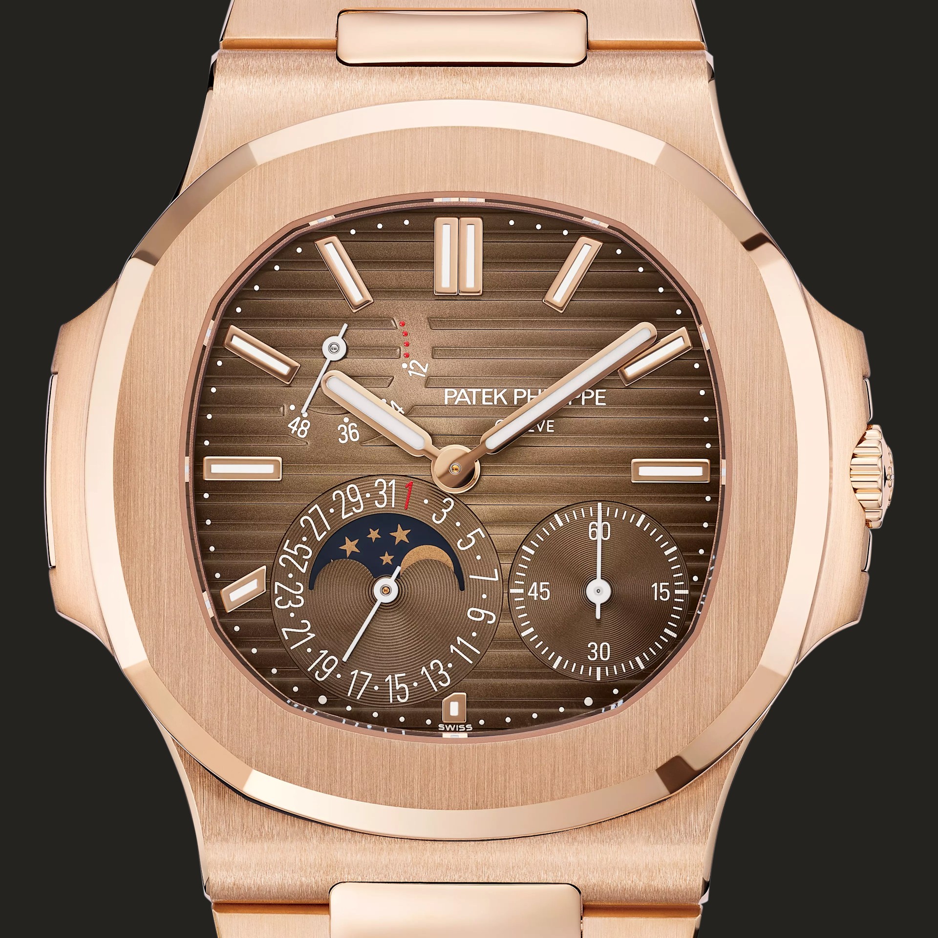 Patek Philippe Nautilus 5712/1R-001 in oro rosa visto frontalmente