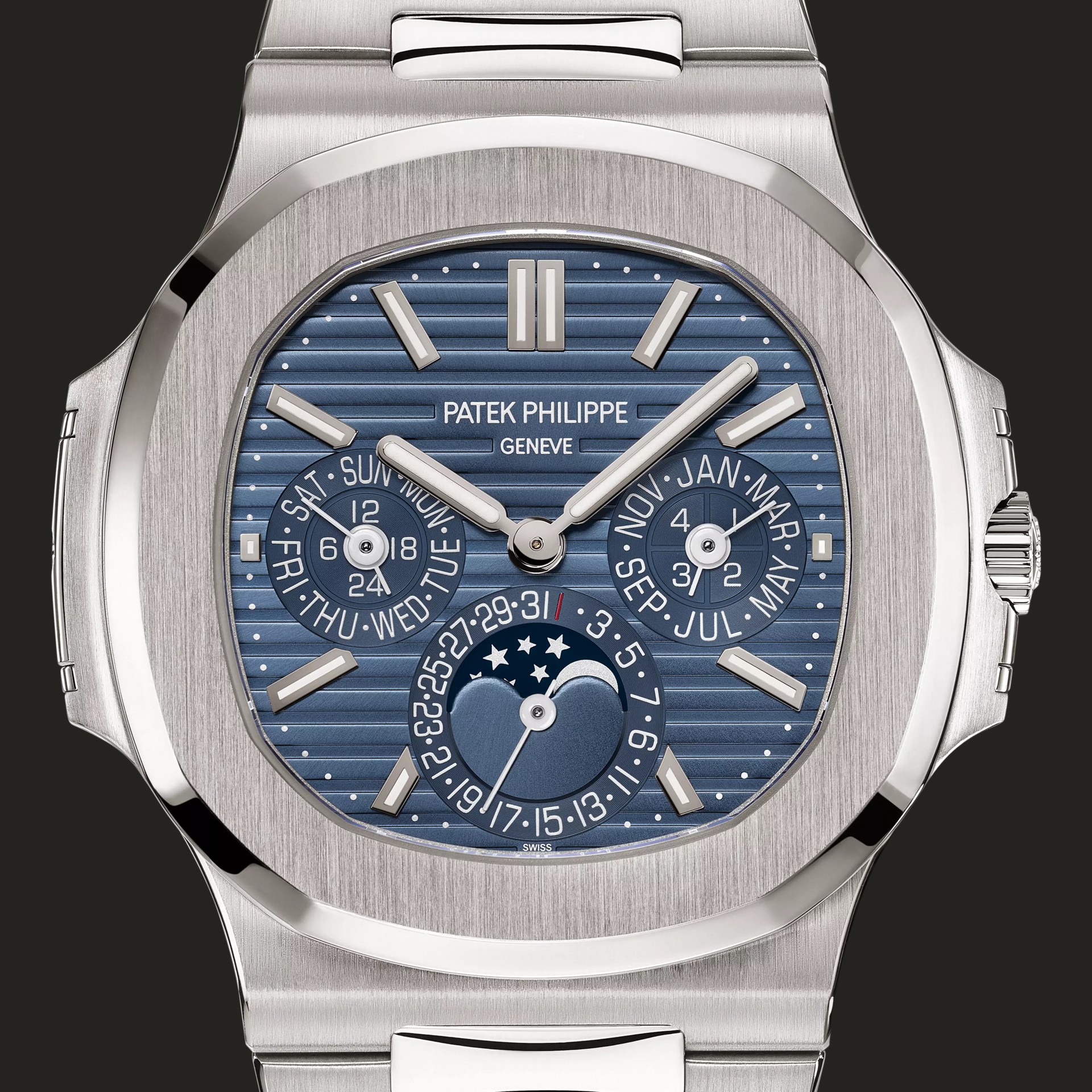 Patek Philippe Nautilus 5740/1G-001 in oro bianco visto frontalmente