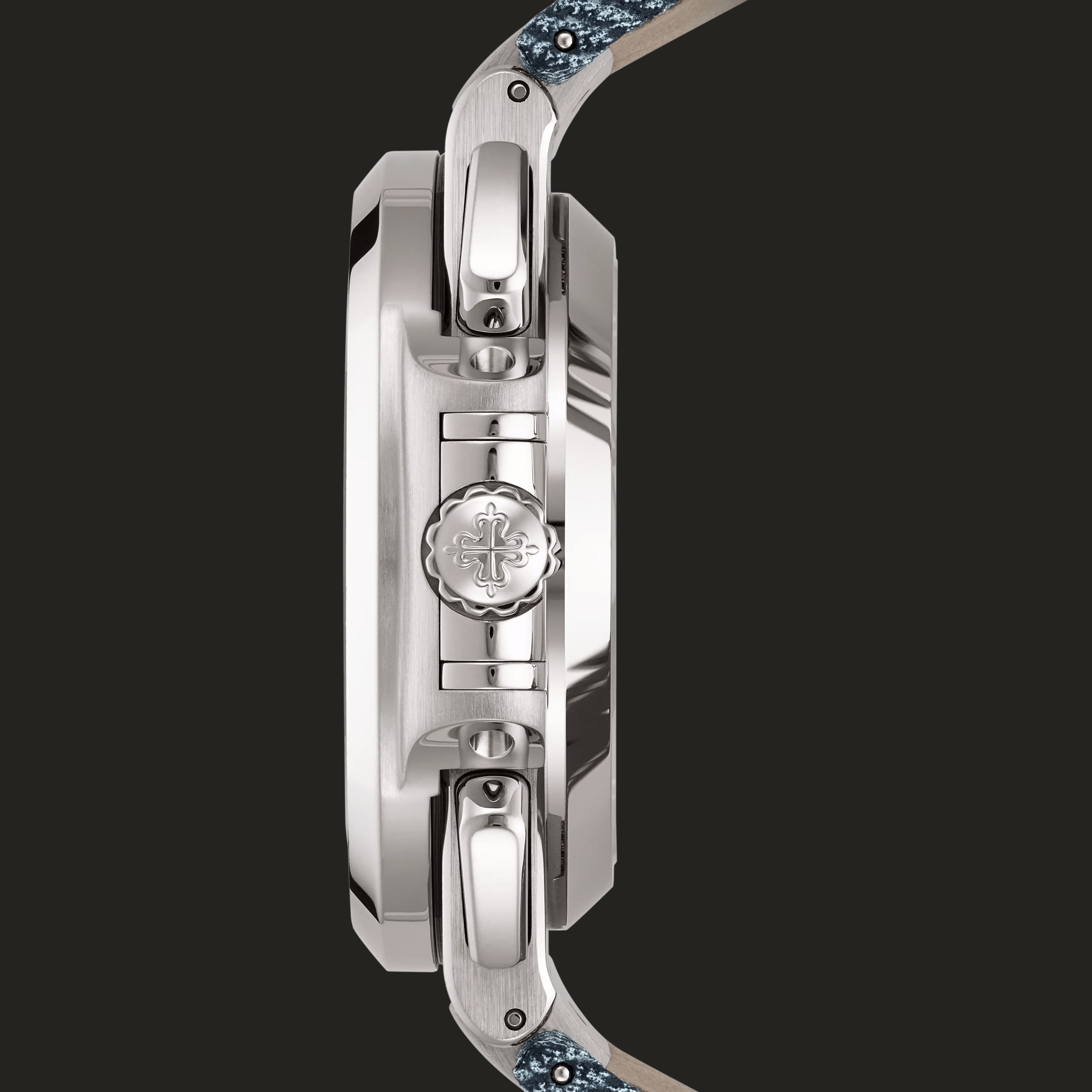 Profilo lato corona e pulsanti del Patek Philippe Nautilus 5980/60G-001