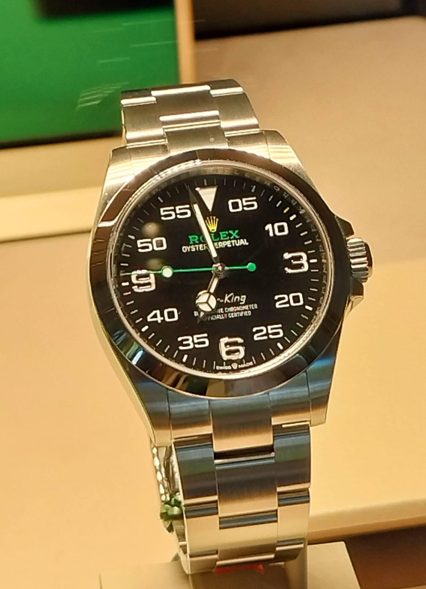 Rolex Air-King 126900 in acciaio con quadrante nero e bracciale Oyster