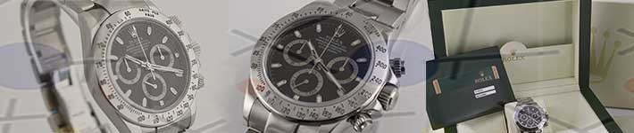 Rolex Cosmograph Daytona 116520 in acciaio con quadranti bianco e nero e corredo