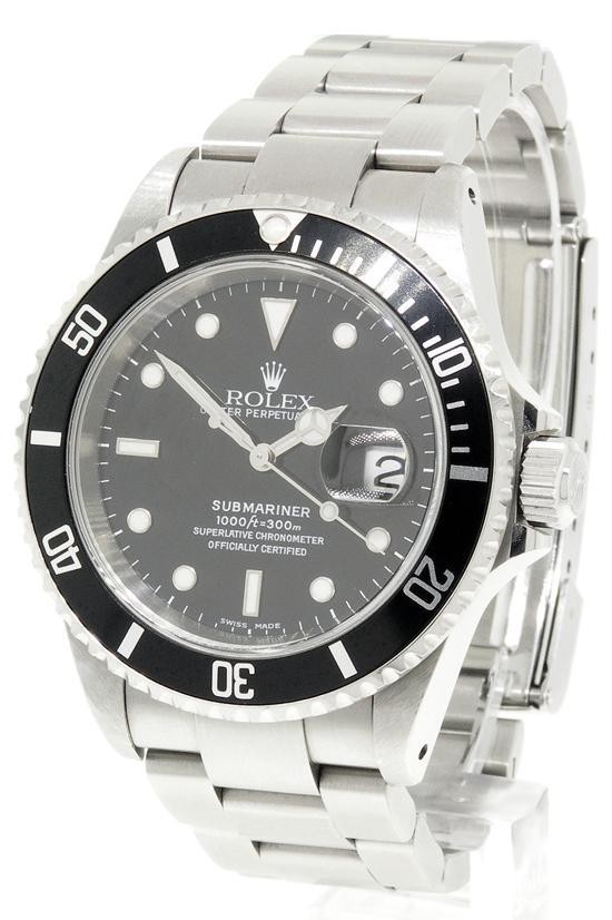 Rolex Submariner Date 16610 in acciaio con quadrante nero e lente Cyclope