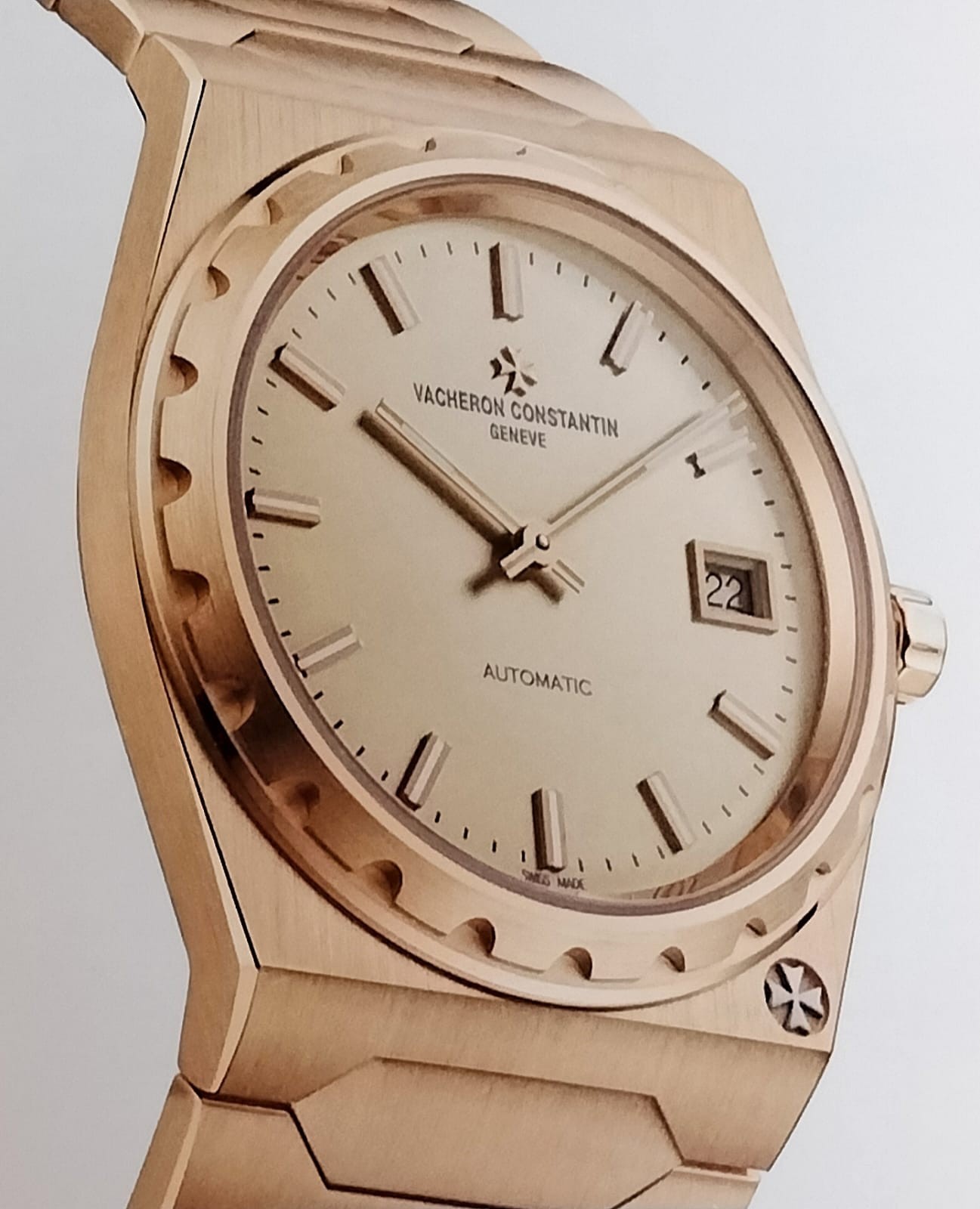Vacheron Constantin Historiques 222 in oro con quadrante coordinato
