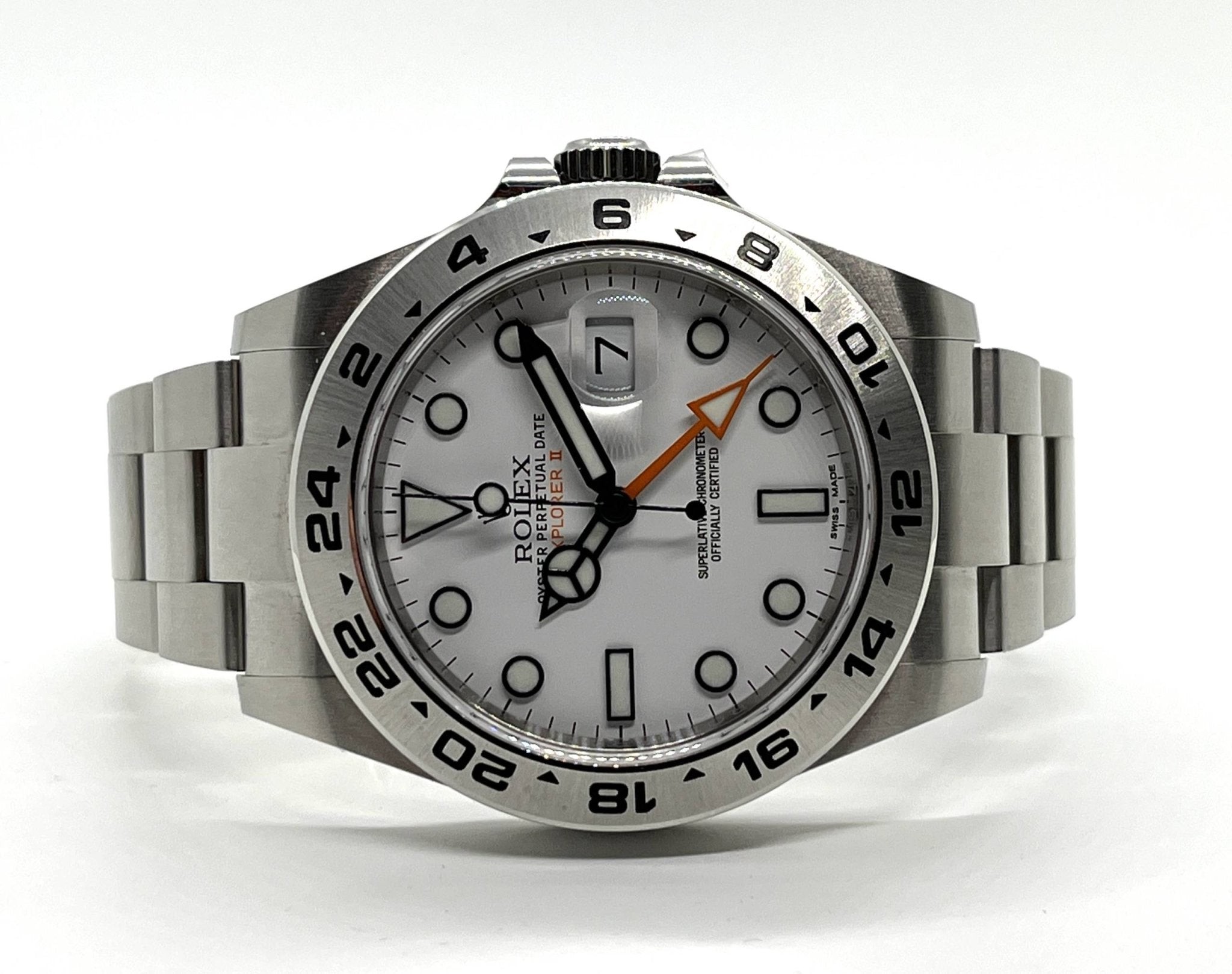 Rolex Explorer II 42: immagine editoriale della referenza 226570 (Rolex Explorer II 226570).