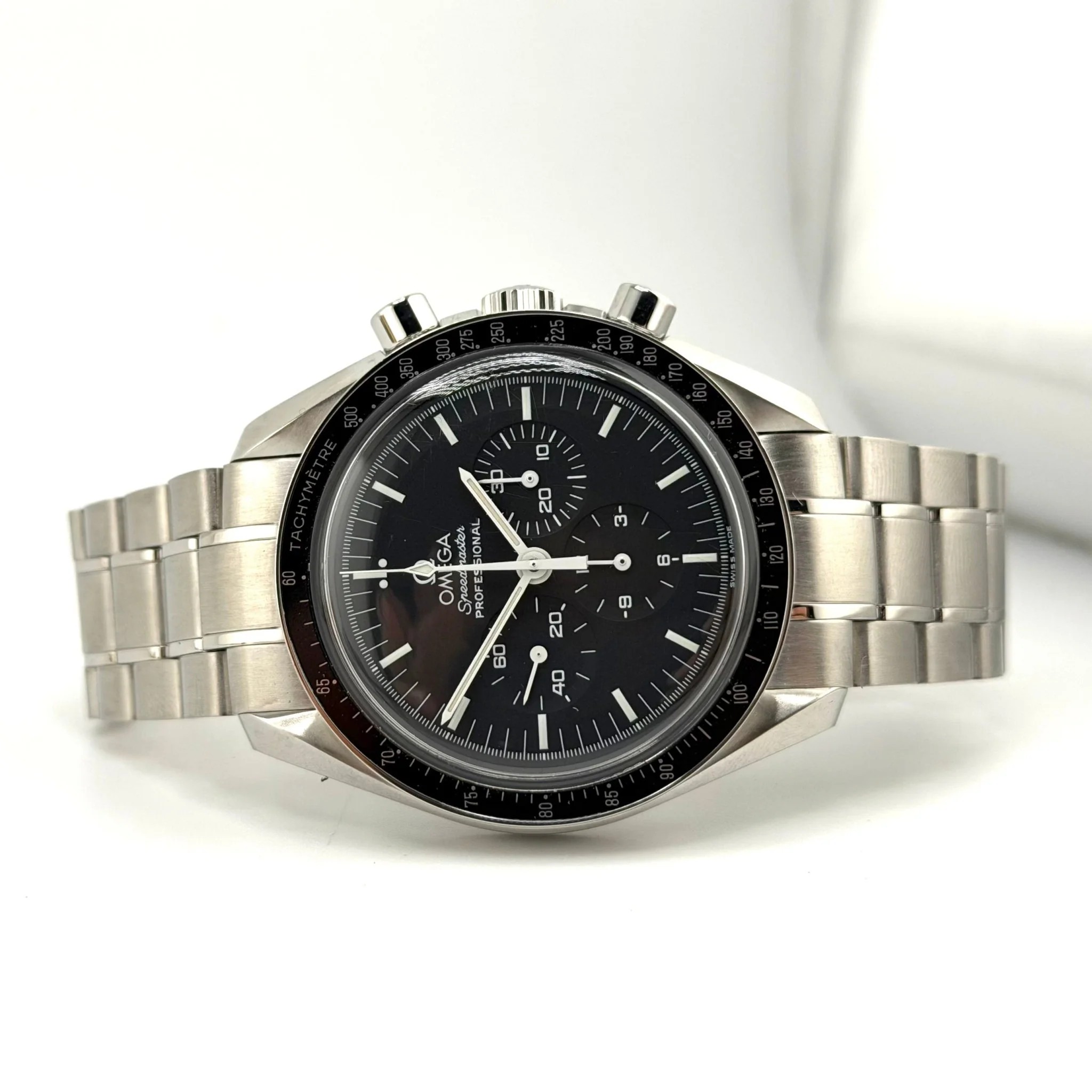 Omega Speedmaster referenza 310.30.42.50.01.001, vista principale