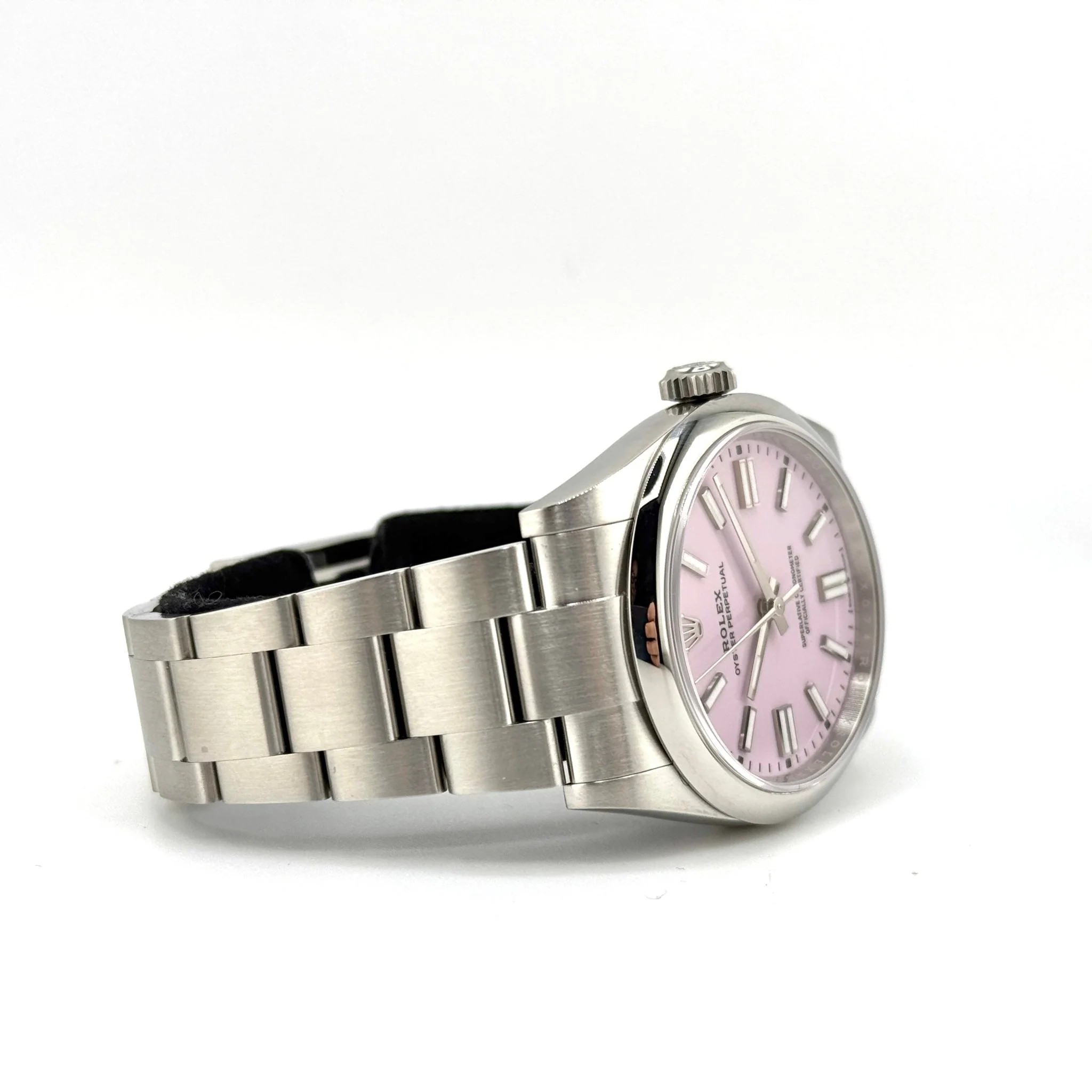 Rolex Oyster Perpetual referenza 134300, dettaglio 4