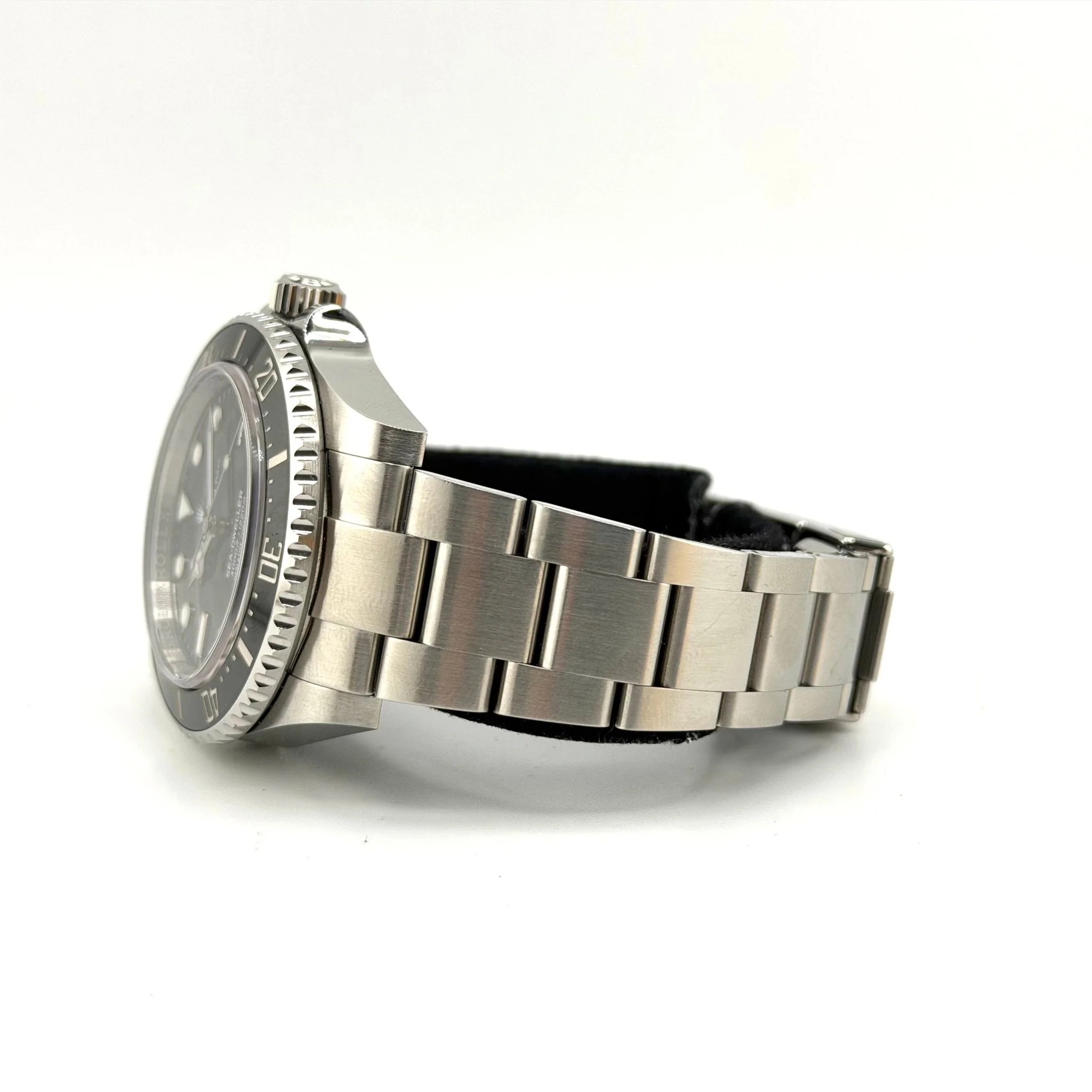 Rolex sea-dweller 126600 referenza 126600, dettaglio 2