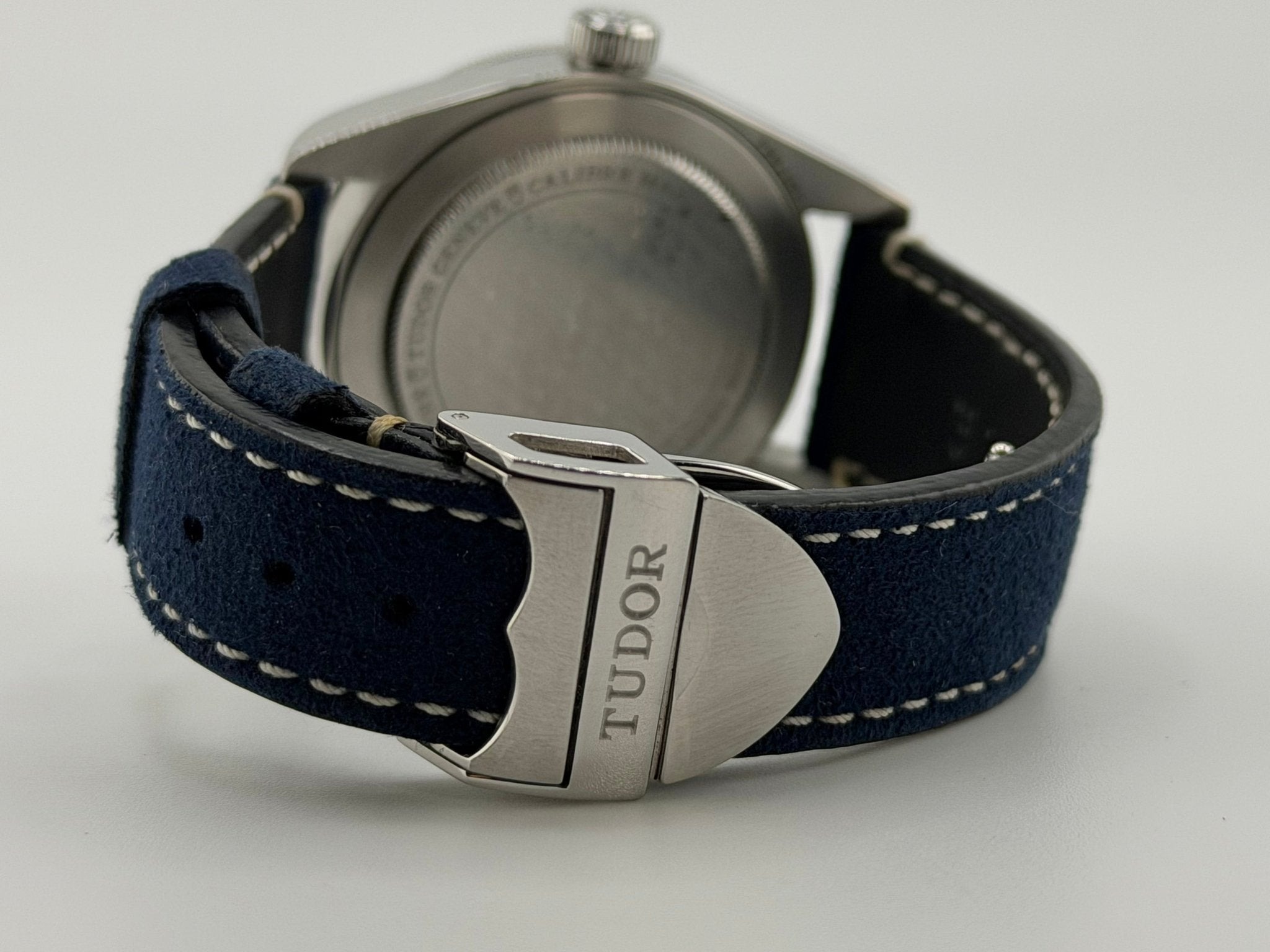 Tudor Black Bay Fifty-Eight 79030B, dettaglio