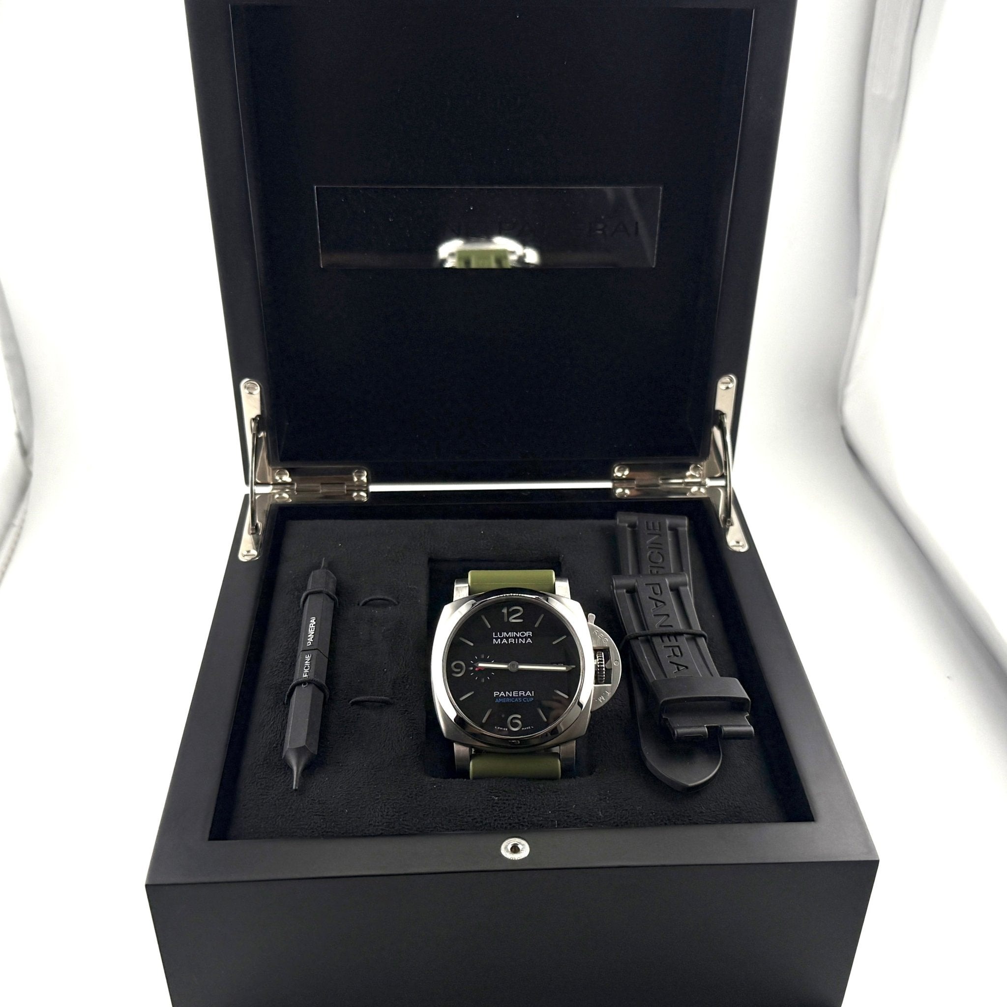 Panerai Luminor Marina 1950 America’s Cup PAM00727, vista 2