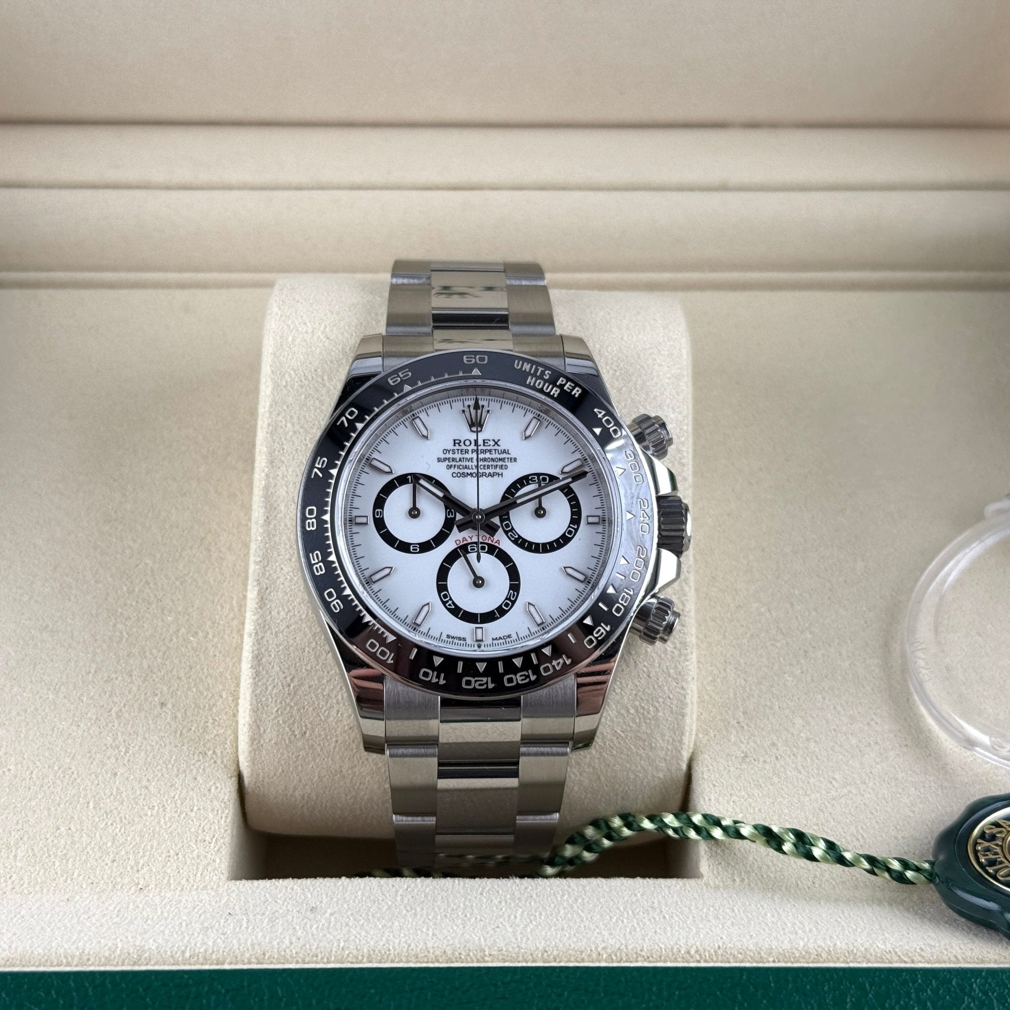 Rolex Cosmograph Daytona 126500LN, vista 3