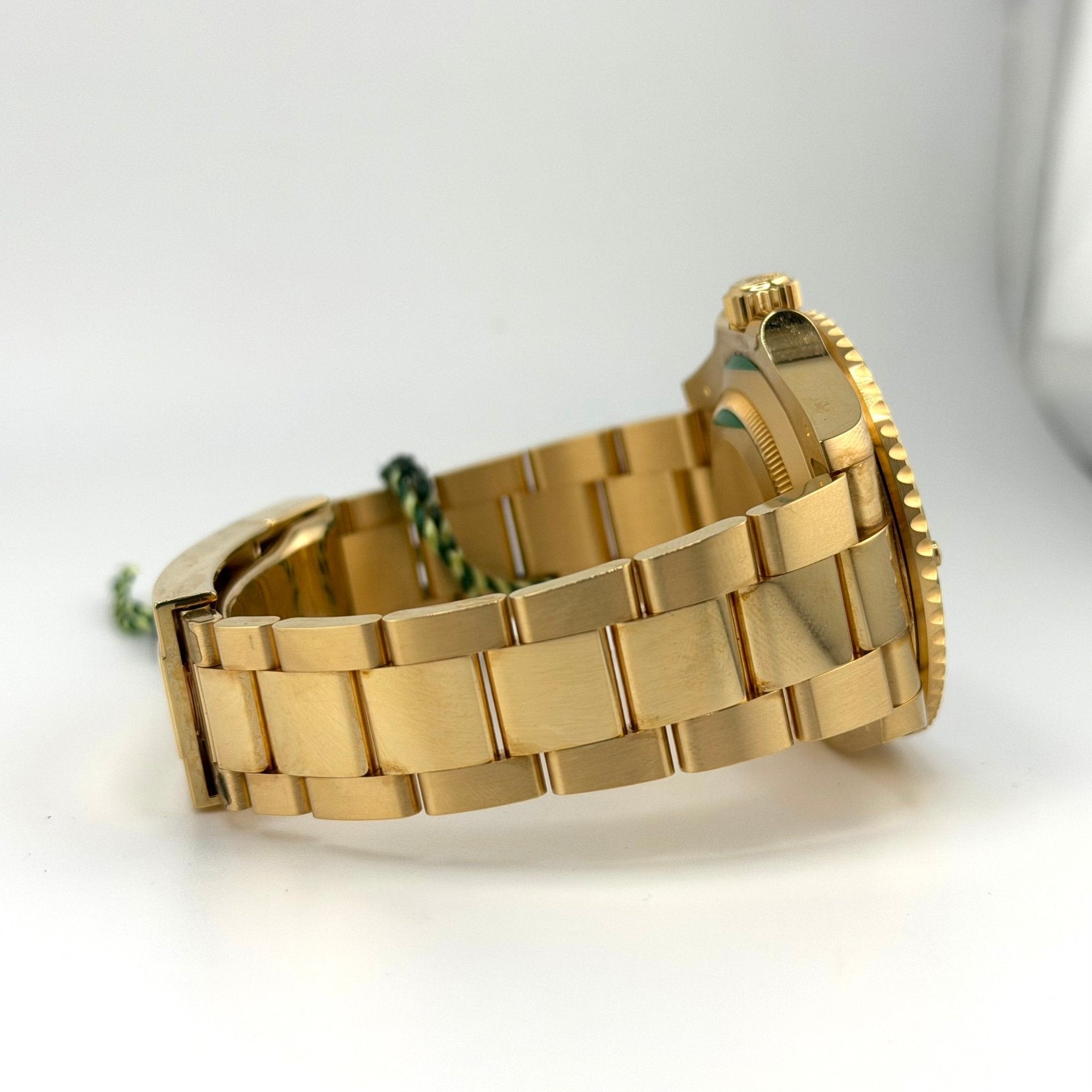 Rolex Submariner Date 126618LB, vista 2