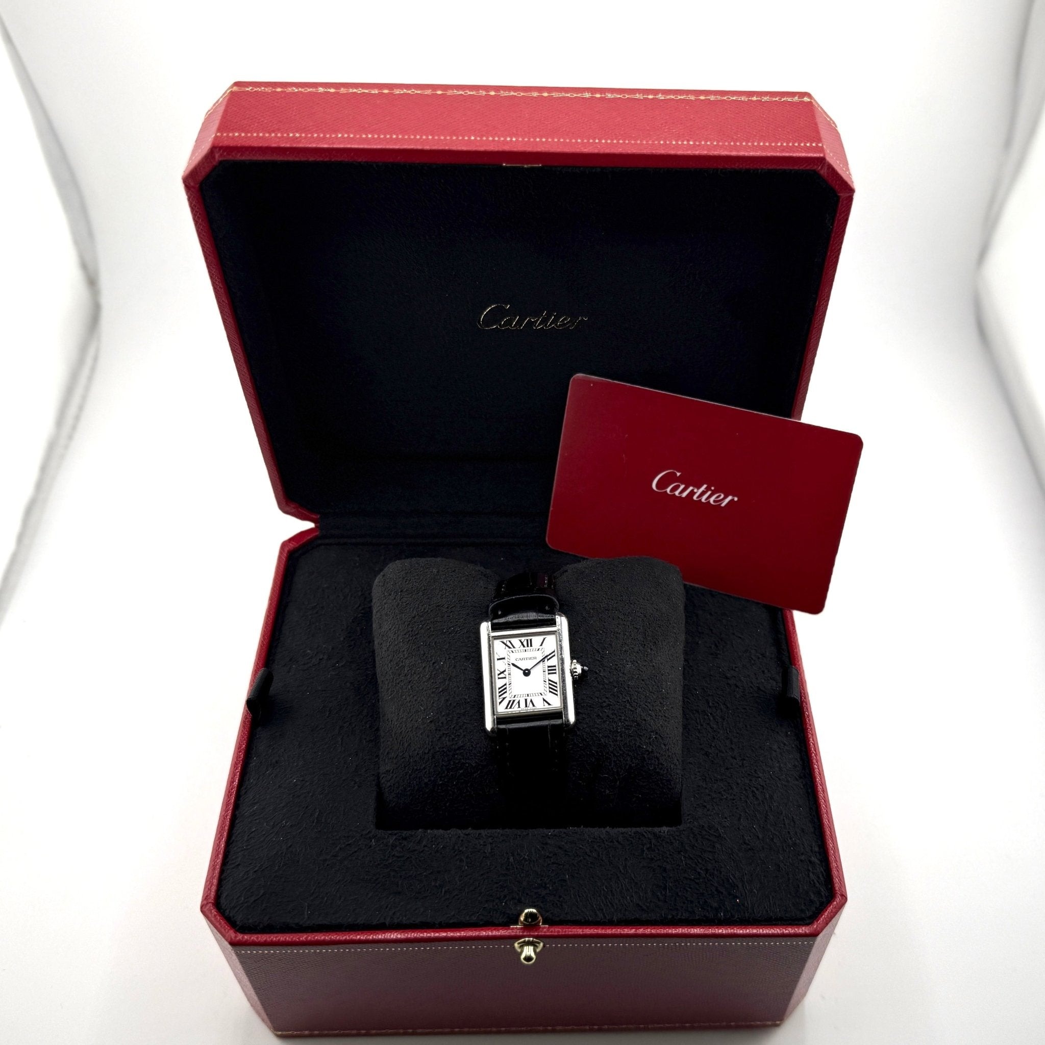Cartier Tank Must WSTA0042, dettaglio fotografico 2