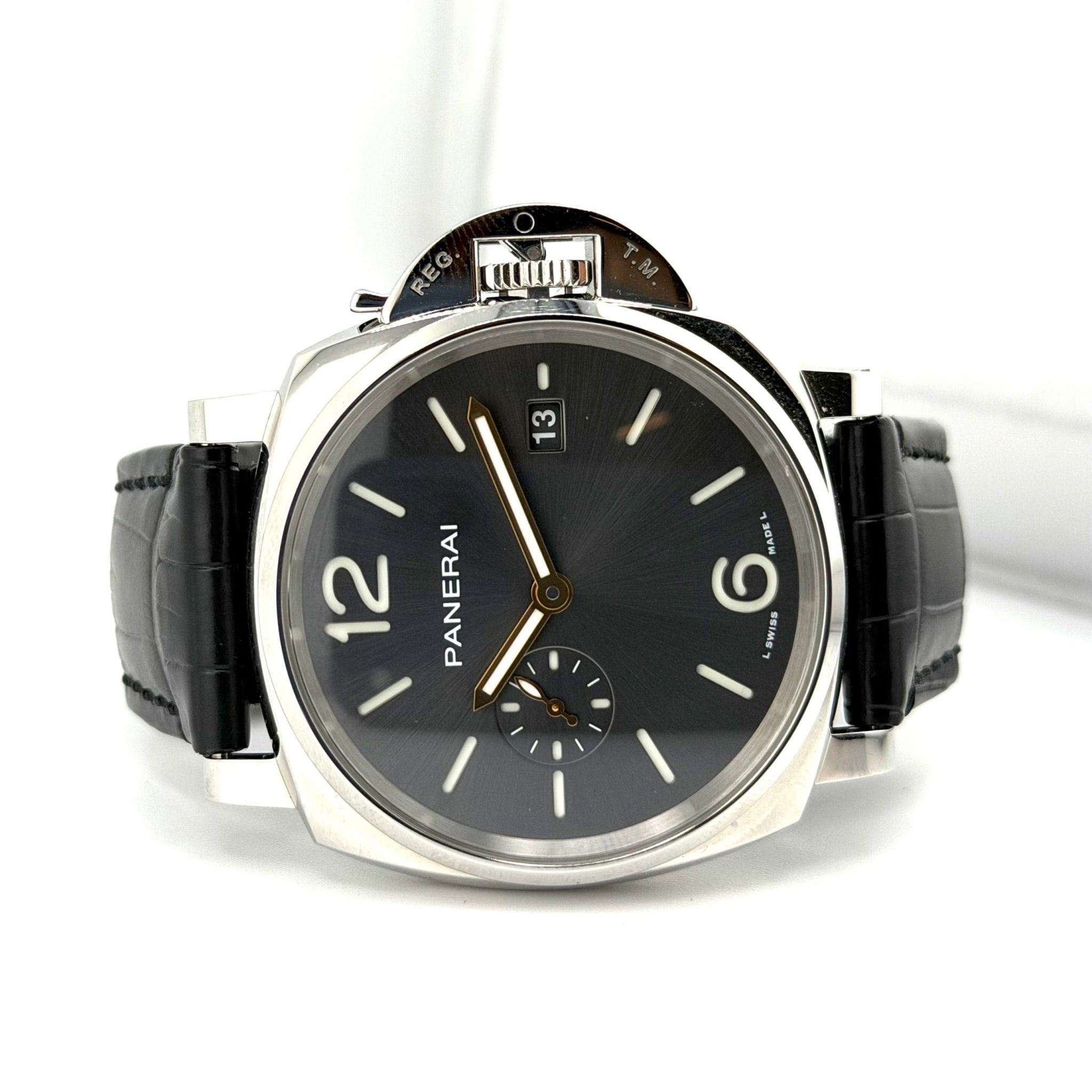 Panerai Luminor Due PAM01250, dettaglio fotografico 1