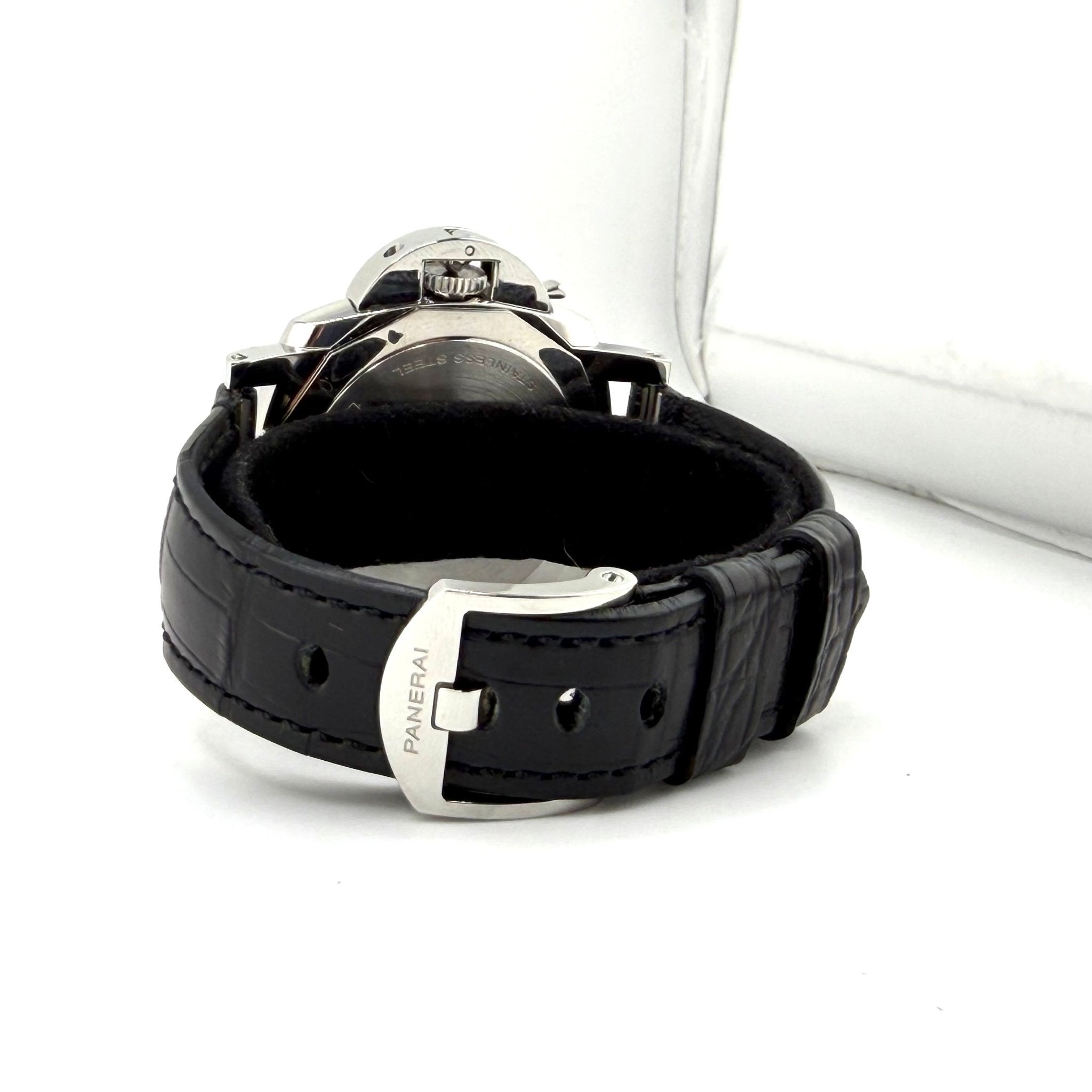 Panerai Luminor Due PAM01250, dettaglio fotografico 3