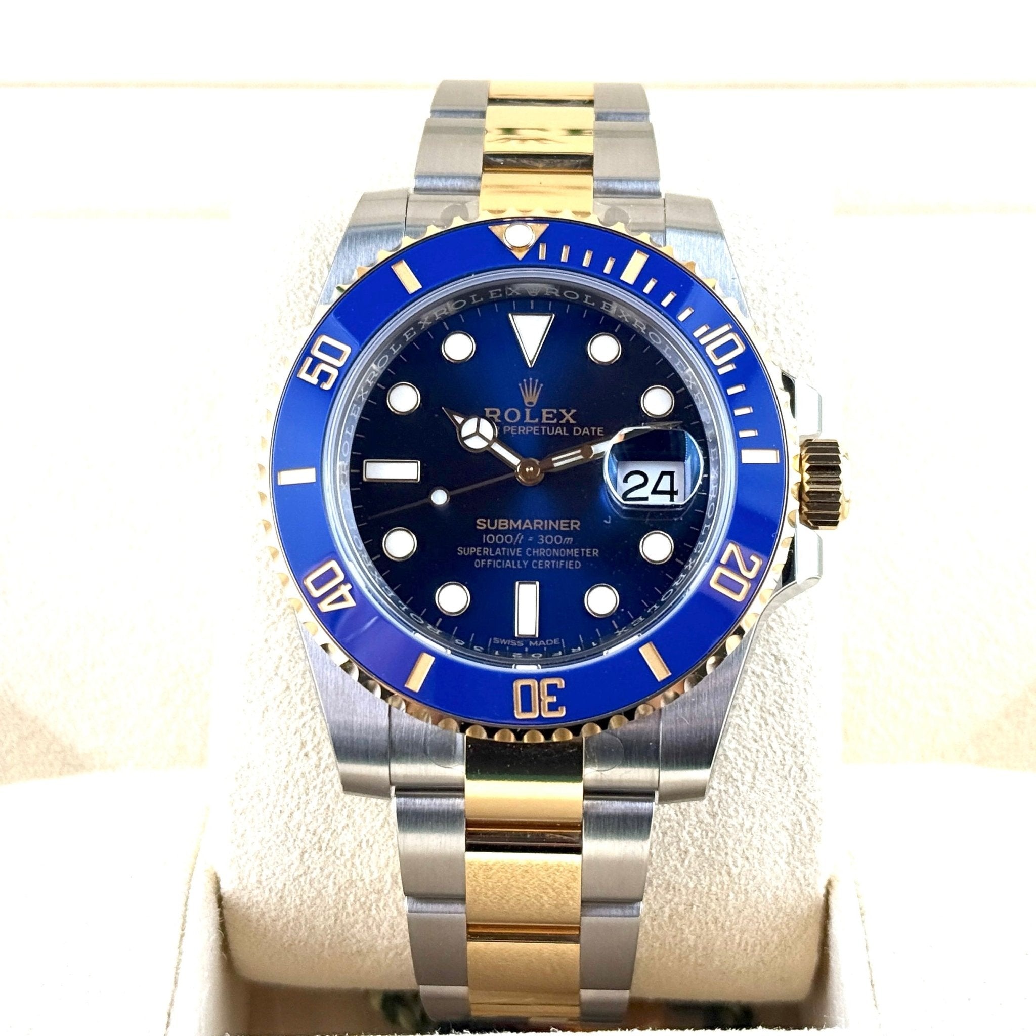 Rolex Submariner Date 116613LB, dettaglio fotografico 3