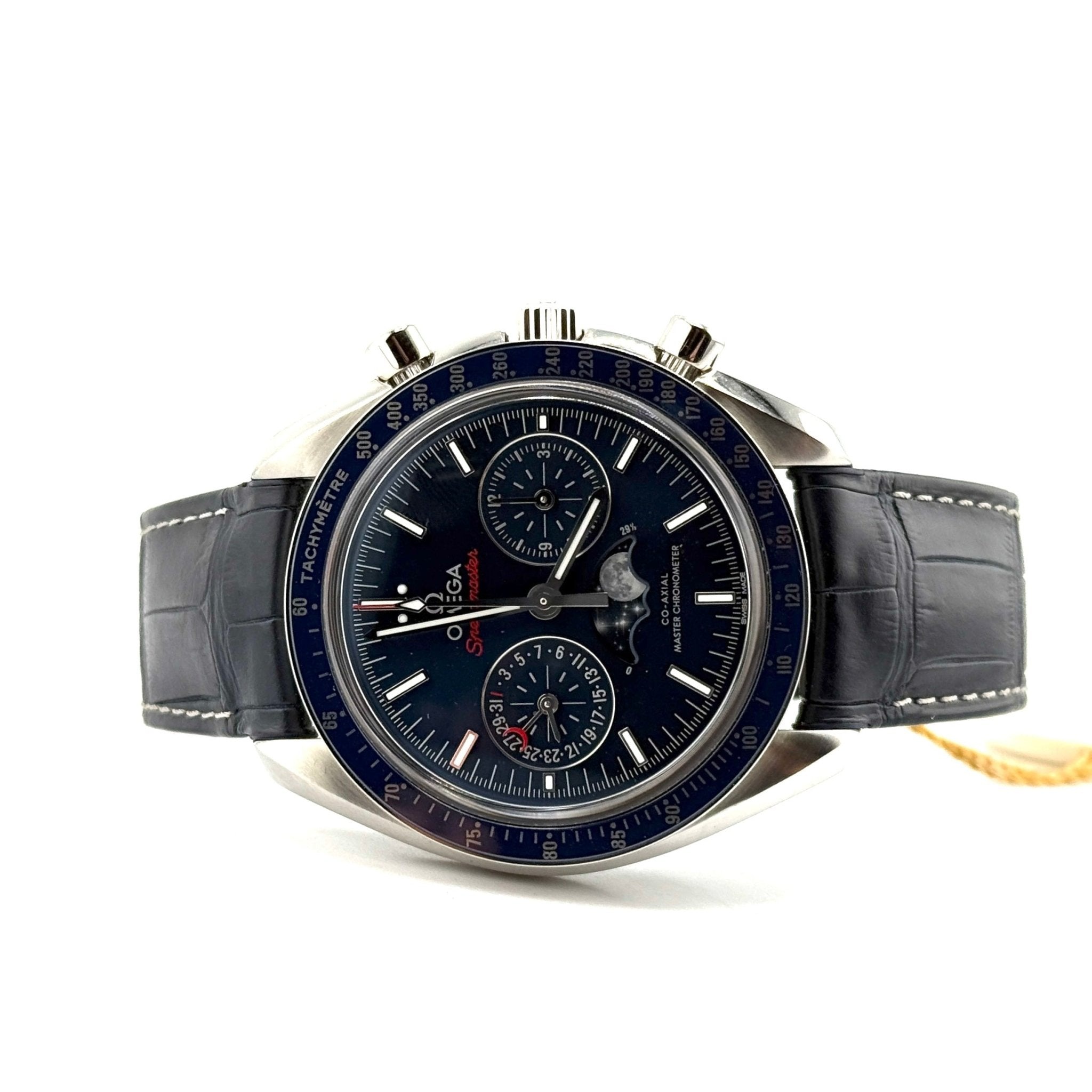 OMEGA Speedmaster Moonphase 304.33.44.52.03.001, dettaglio fotografico 1