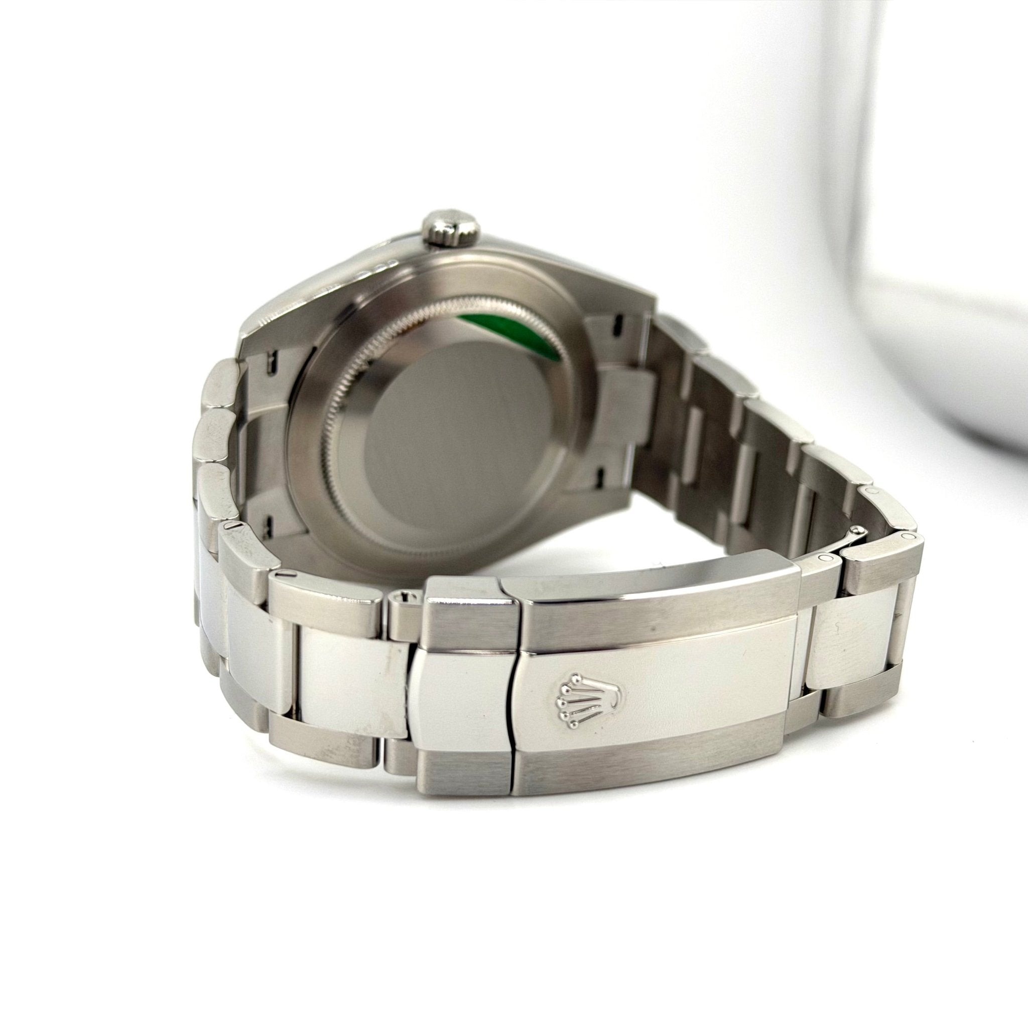 Rolex 126300, dettaglio 2