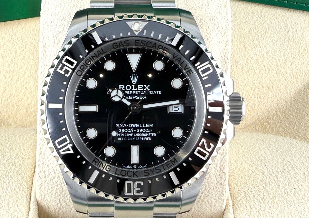 Rolex Deepsea 126660, profilo della cassa