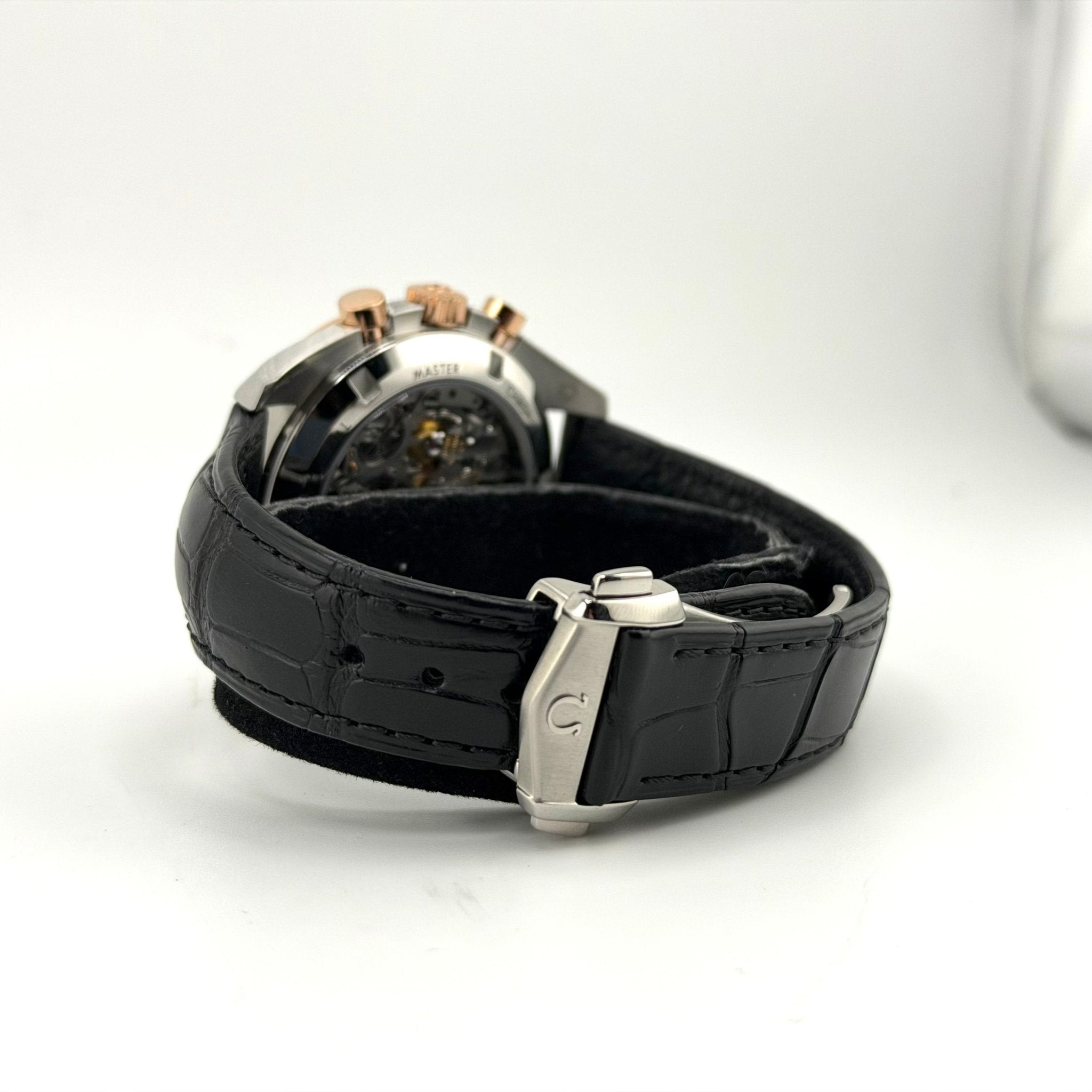 OMEGA Speedmaster Moonwatch Professional 310.23.42.50.99.001, chiusura del cinturino