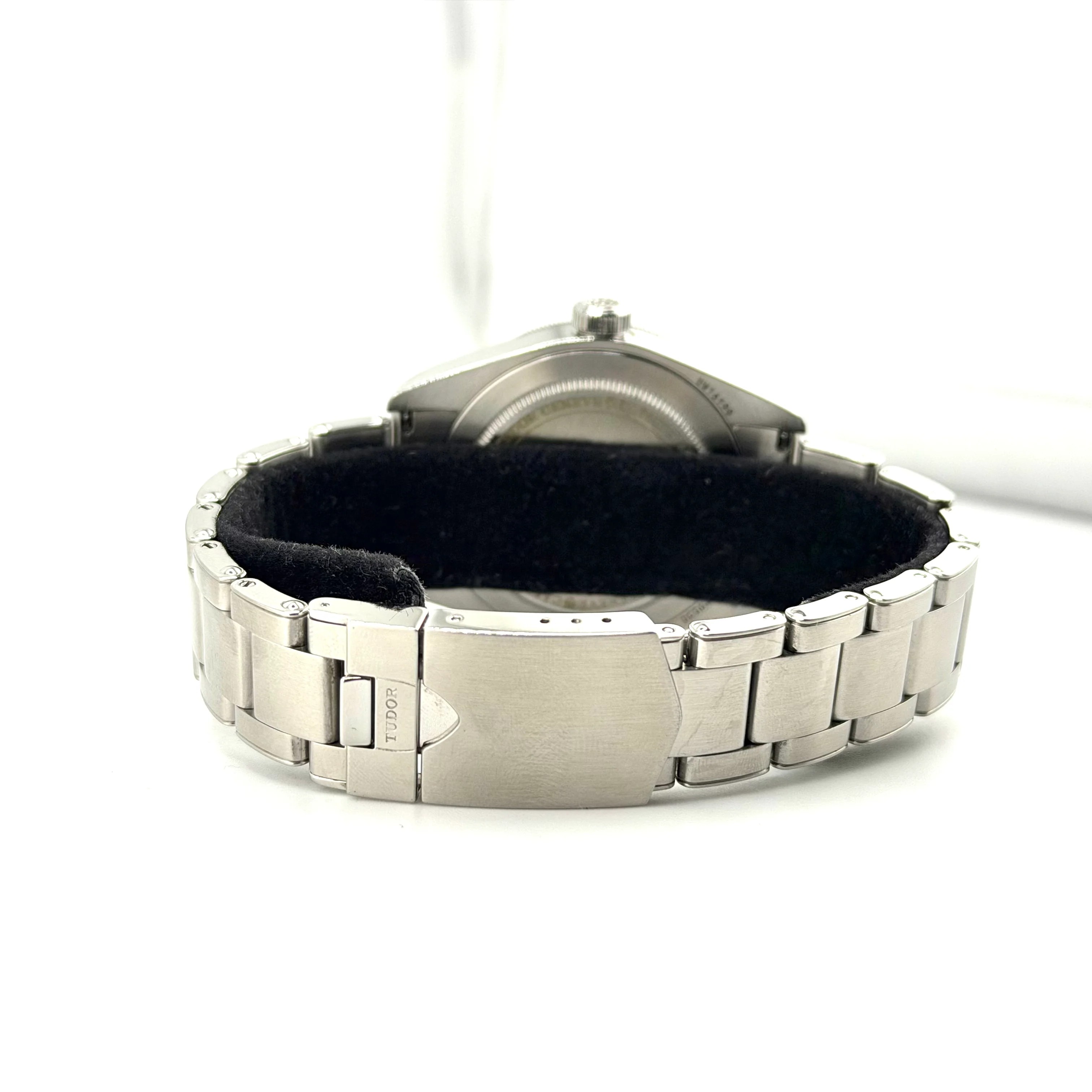 Tudor Black Bay 58 referenza 79030N, dettaglio 3